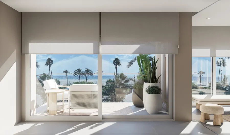 Stunning first line apartment in Estepona Center