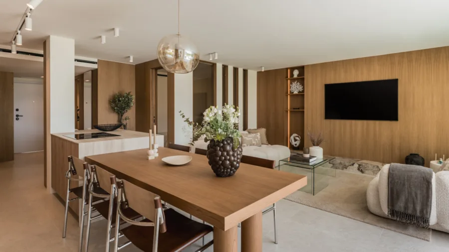 Wonderful newly reformed apartment in the heart of Aloha