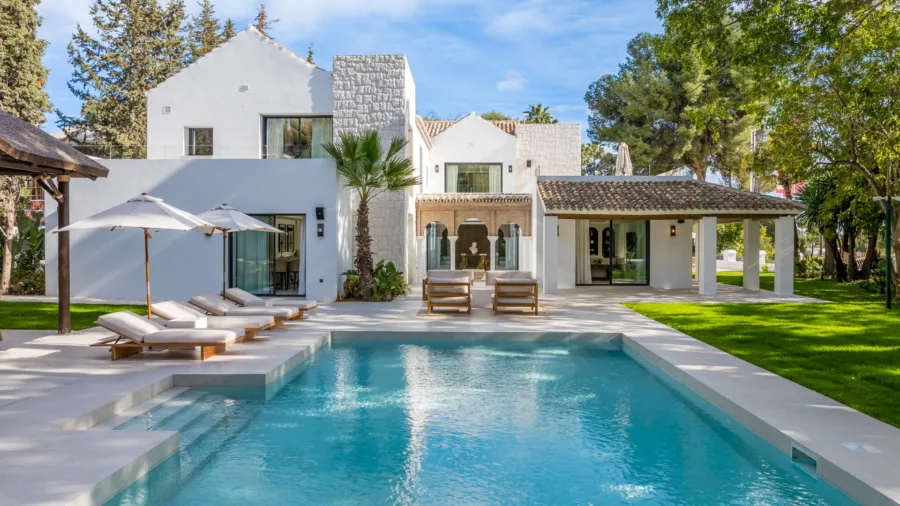 Luxury Villa in Las Brisas, Nueva Andalucía