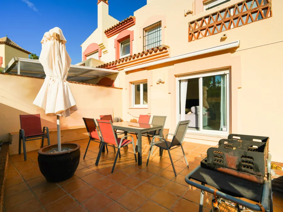 Town House in Marbella Este