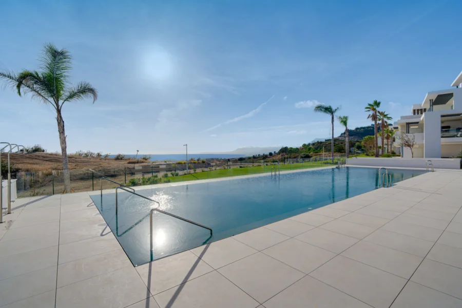Stylish and brand new, two bedroom apartment located in the exclusive gated community of Ocean View Marbella in La Mairena